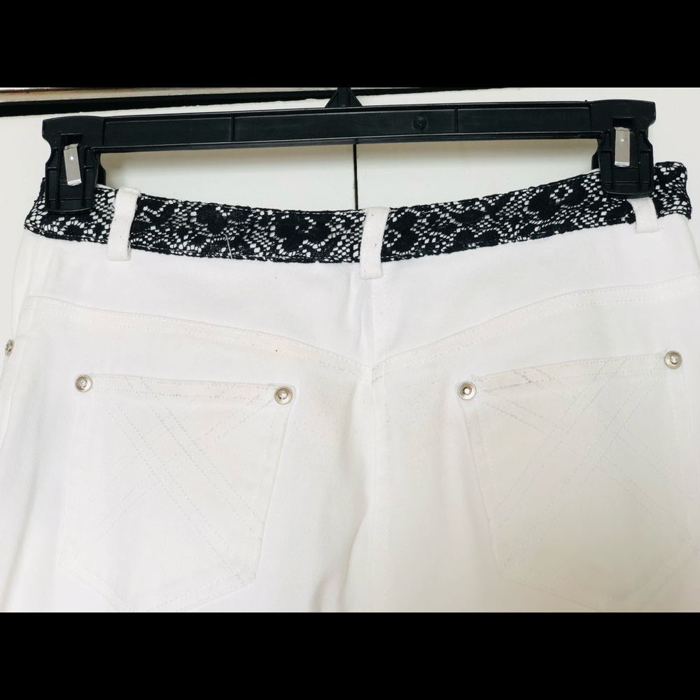 Christine Phillipe Denim Jeans Size 2 Embroidered Stretch fabric and pockets - Picture 12 of 13